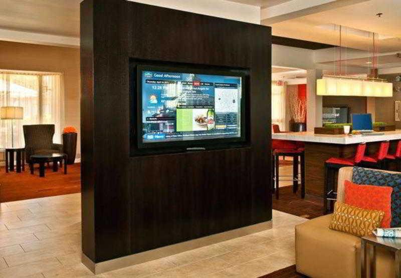 Courtyard By Marriott Fayetteville Εξωτερικό φωτογραφία