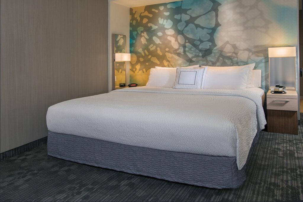 Courtyard By Marriott Fayetteville Εξωτερικό φωτογραφία