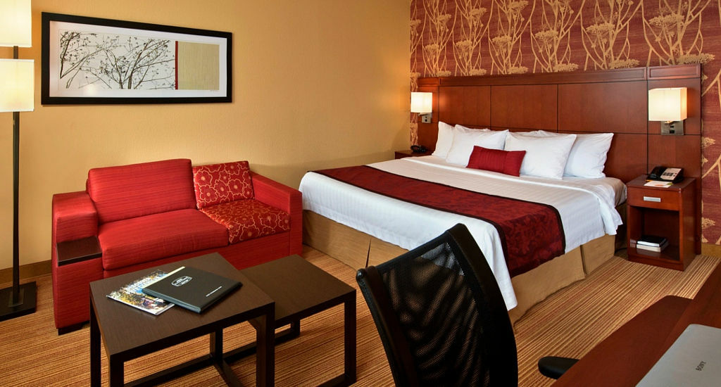 Courtyard By Marriott Fayetteville Δωμάτιο φωτογραφία